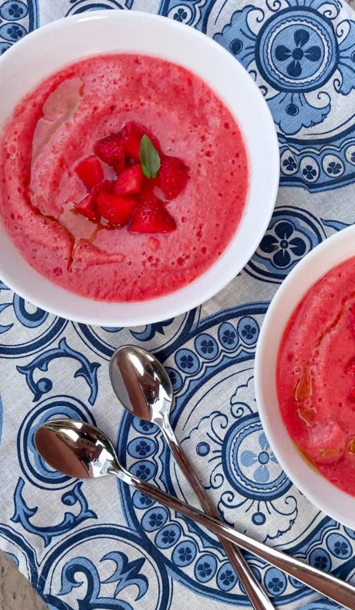 GAZPACHO alle fragole e ciliegini